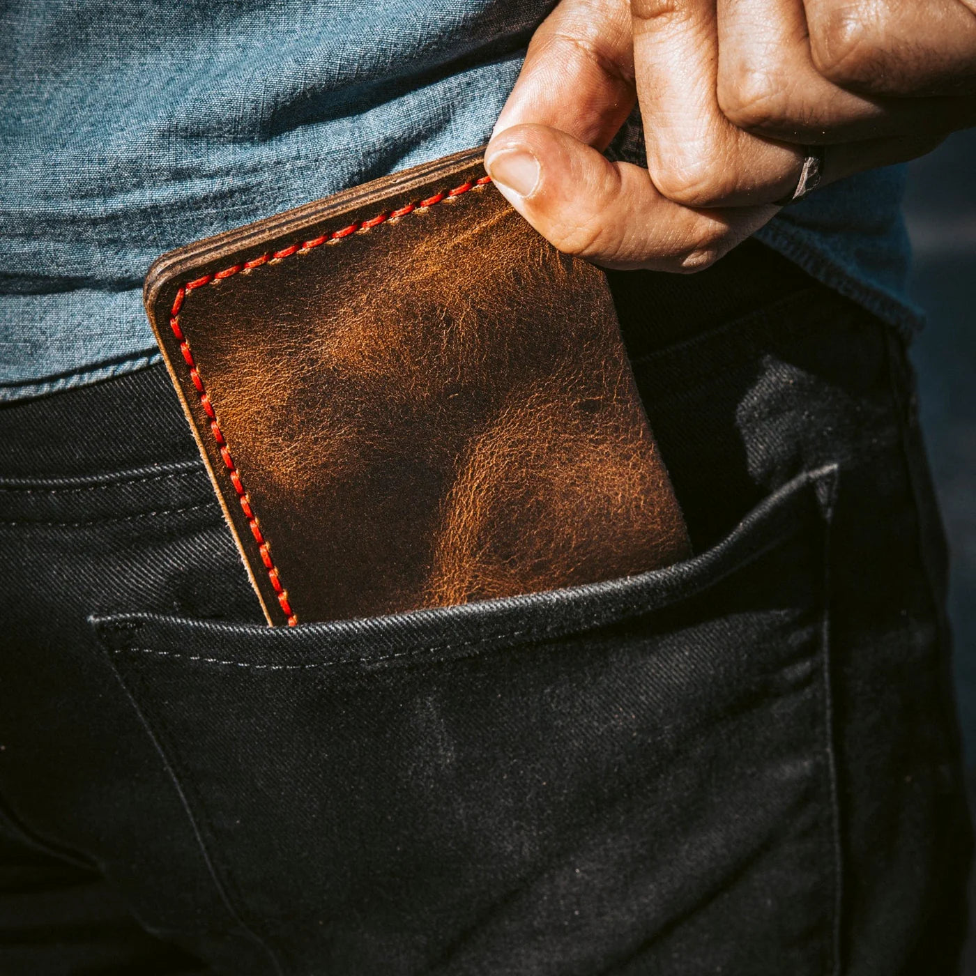 Customized Traditional Bifold Leather Wallet